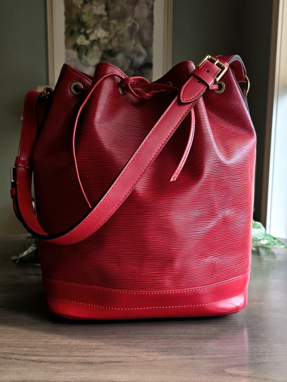 Louis Vuitton Castilian Red Epi Noe GM Like New Condition